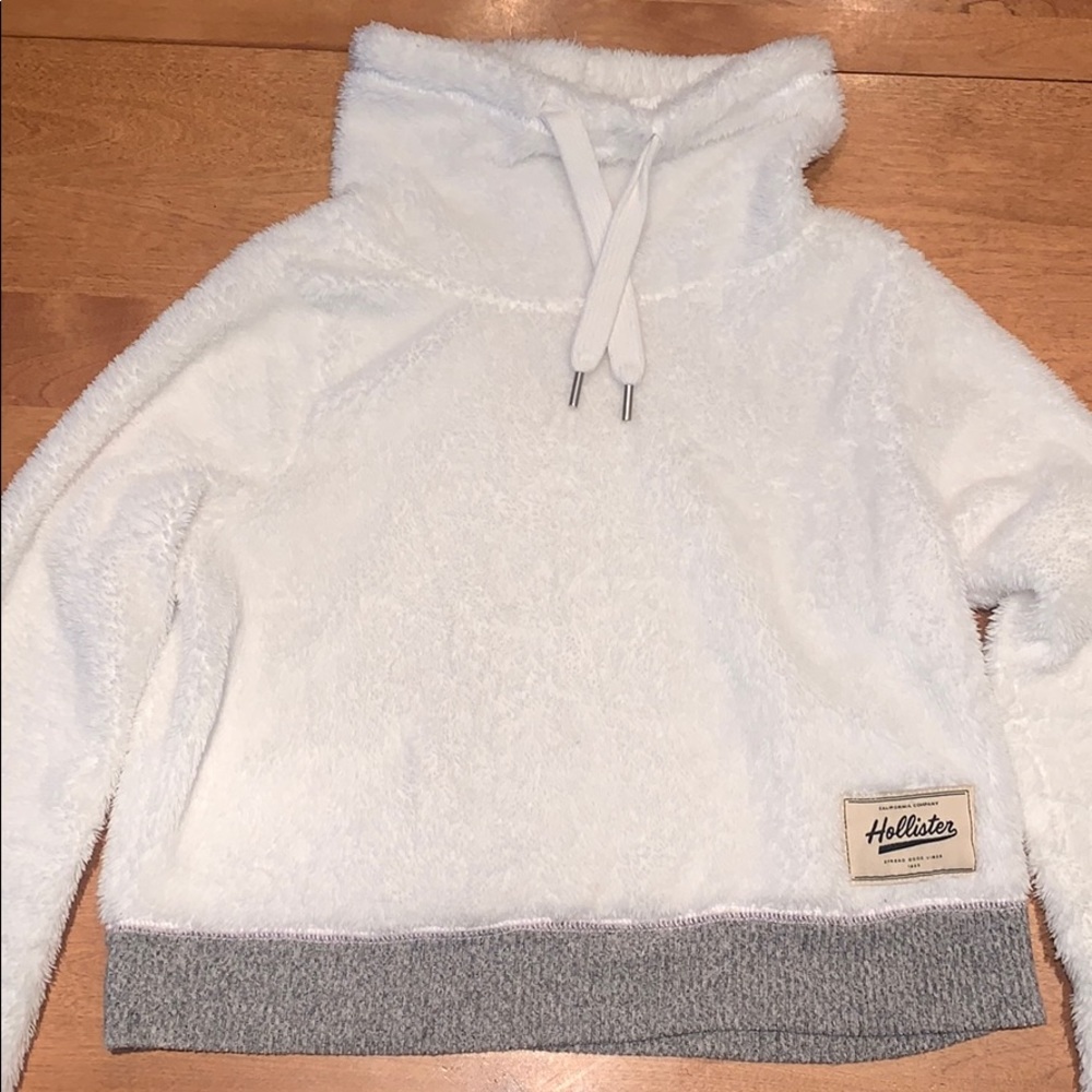 Hollister cozy pullover